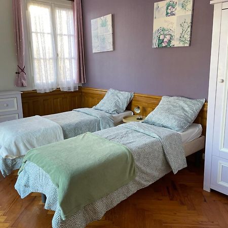 32 Parc Des Sports Chez Catherve Saint-Medard-de-Guizieres 외부 사진